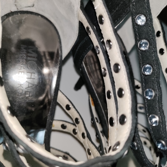 Michael Michael Kors ladies size 7 , black with clear rhinestones . Worn once. - Picture 3 of 8